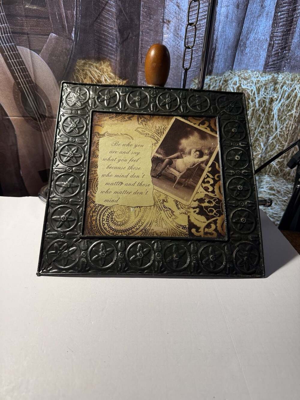 Decorative Metal Photo Frame Quote Art Wall Decor